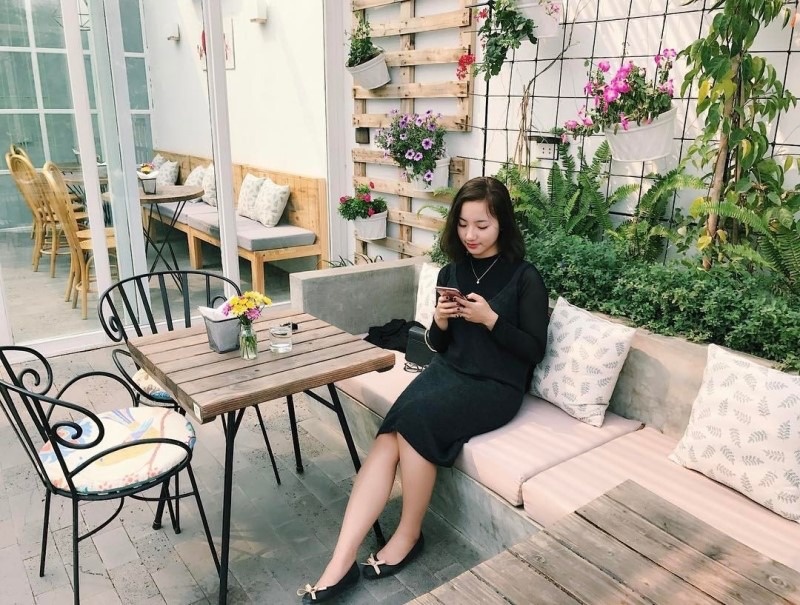 Lên chiến lược marketing cho quán cafe bằng đặc điểm nhận diện thương hiệu